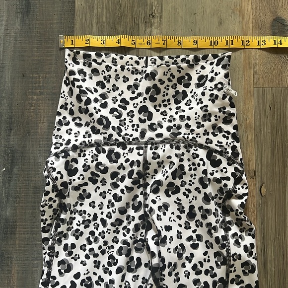 ADIDAS x Stella McCartney Cropped Leopard-Print Stretch Leggings Size: XS - Picture 8 of 16